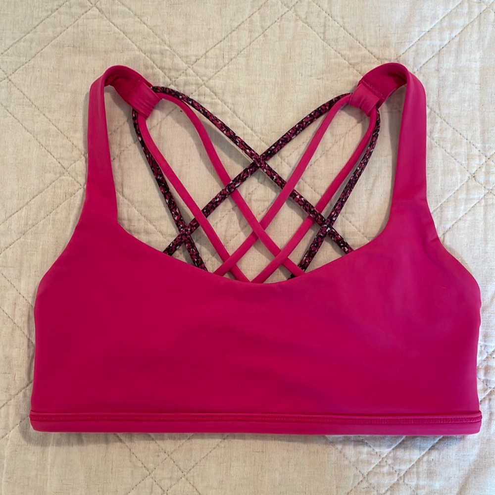 Lululemon Free to Be Bra - Wild Size 4